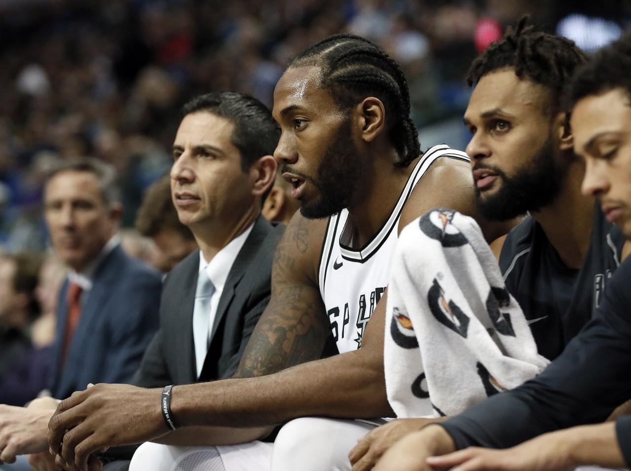 德州扑克位置学：为什么“按钮位（Button）”的胜率比盲注位高出 30%？（德州扑克位置优势解析：为何按钮位的胜率比盲注位高30%？）